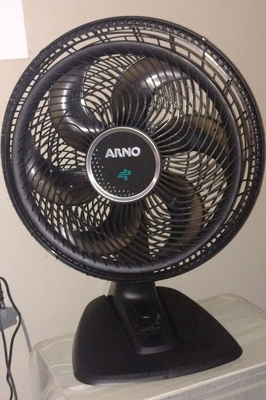 VENTILADOR ARNO 40CM  RETIRAR PEÇAS 