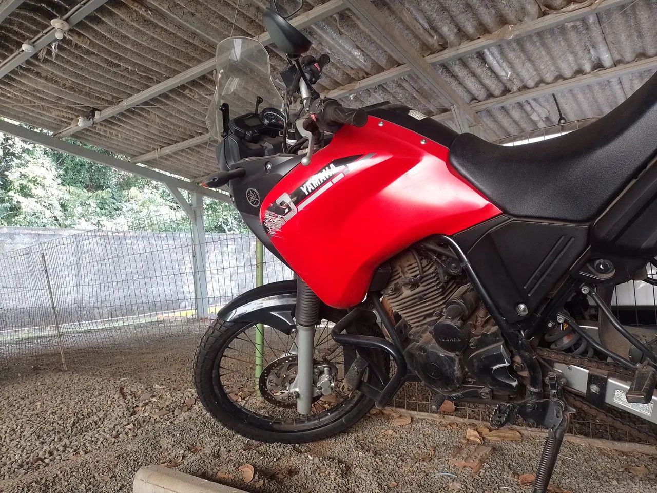Moto Yamaha XTZ250
