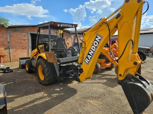 RETROESCAVADEIRA - Foto 6