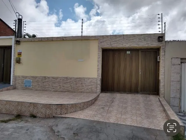 CASA À VENDA - 120m² - 3 quartos - Bairro Cajazeiras - R$ 450.000,00