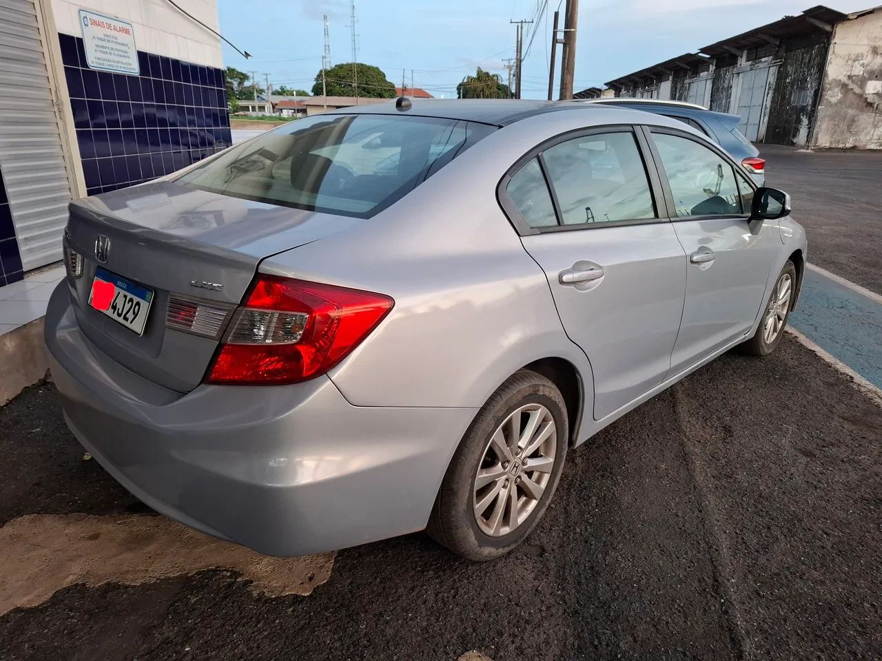 Vendo Honda CIVIC LXS 1.8 Flex 2013 Impecável!  - Foto 3