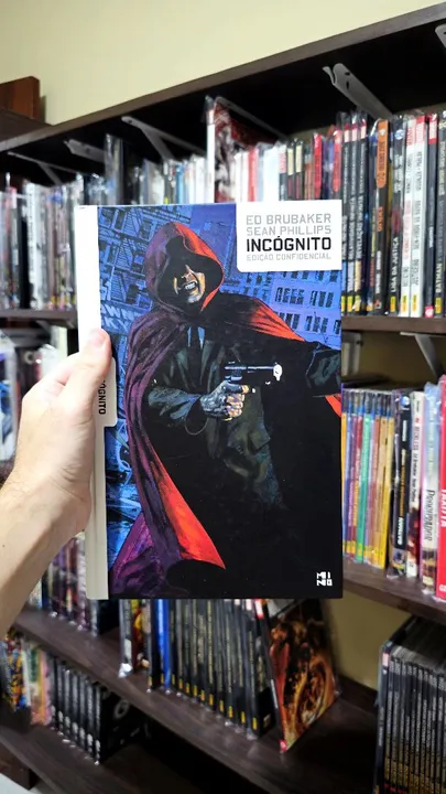 Incógnito - Ed Brubaker - HQ Mino