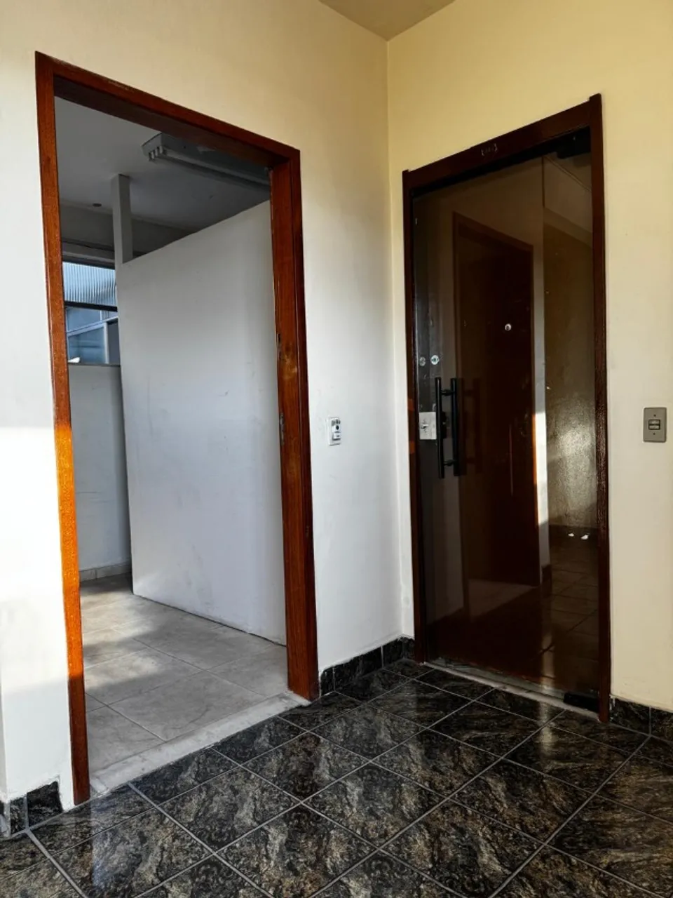 Sala Comercial para Alugar - Ilha do Governador/RJ