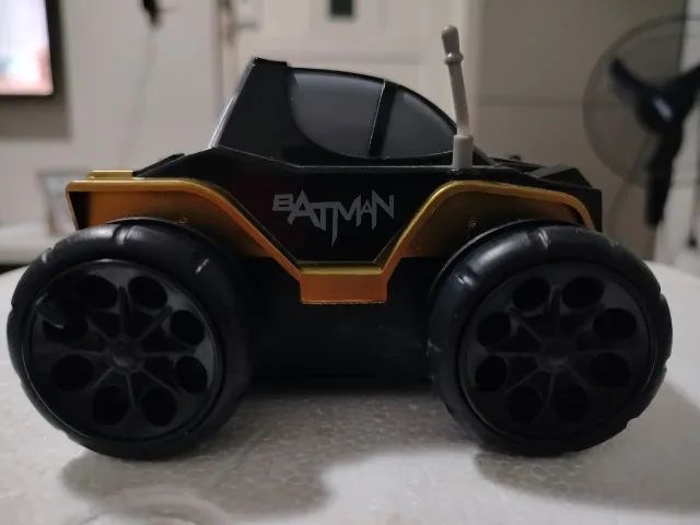 Miniatura Super Manobra Batman Candide