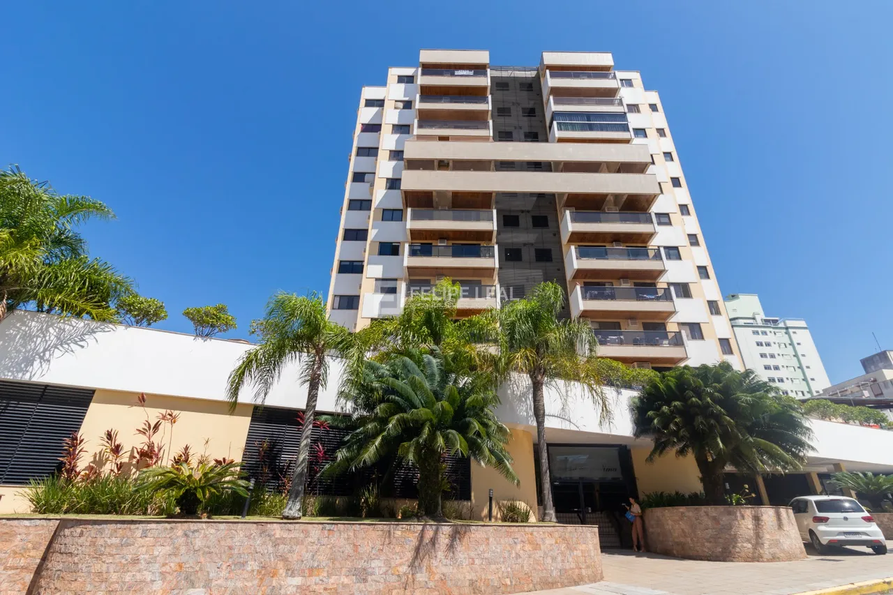 APARTAMENTO COM 03 DORMITÓRIOS E 01 VAGA, NO ESTREITO EM FLORIANÓPOLIS