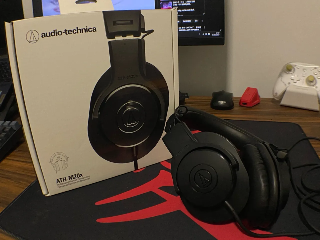Fone de Ouvido Audio-Technica ATH-M20x Novo