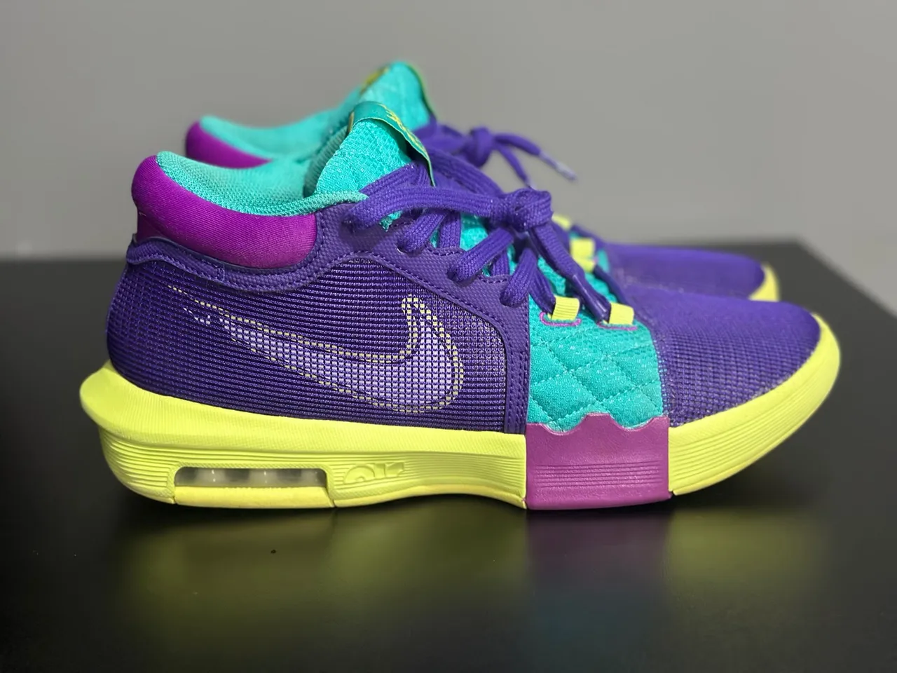 Lebron Witness 8