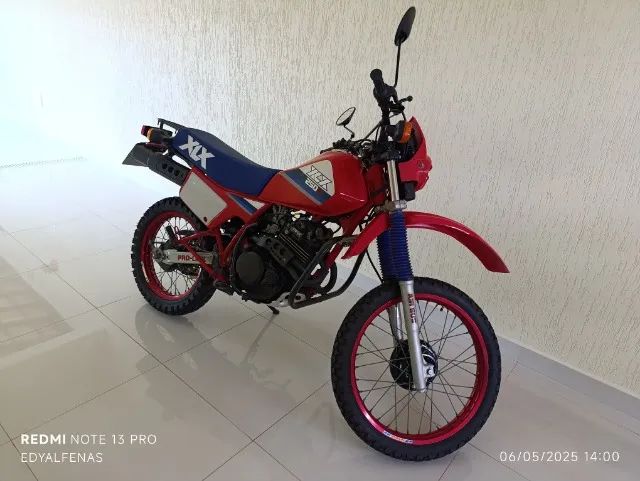 honda xlx 250r 1987 desfazendo da coleçao apenas venda apta a placa de coleçao - Foto 2