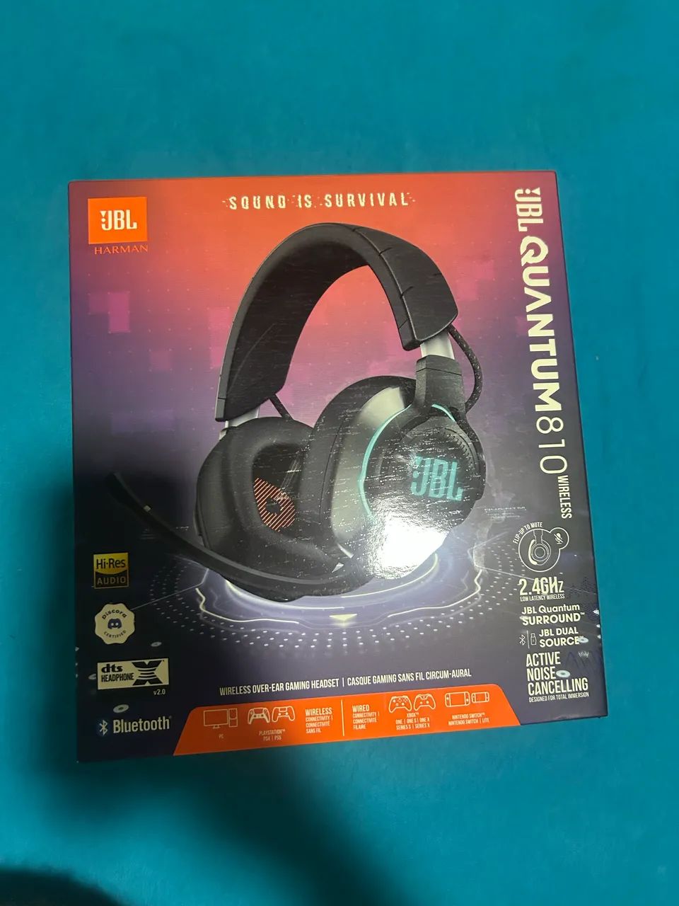 JBL QUANTUM 810
