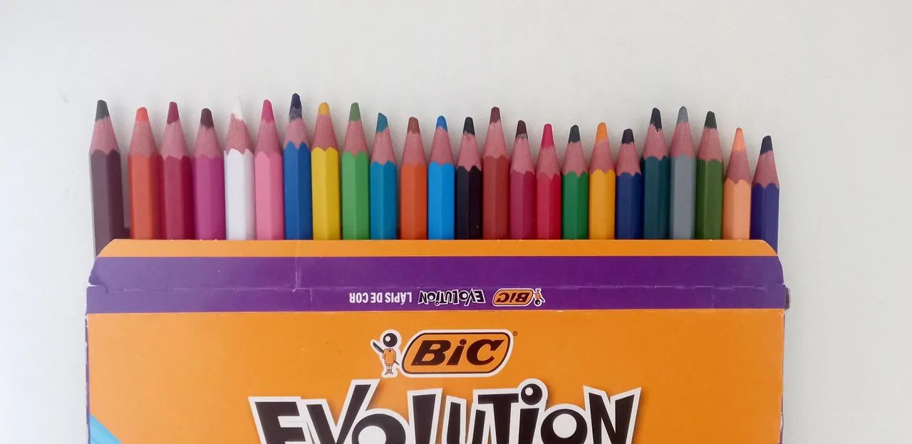 Lápis de cor / Material escolar  - Foto 3