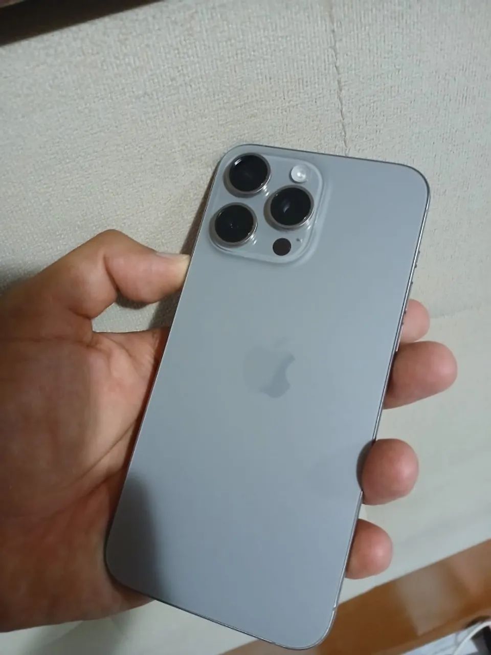 iPhone 15 pro max - 3 meses de uso 64294909382147120