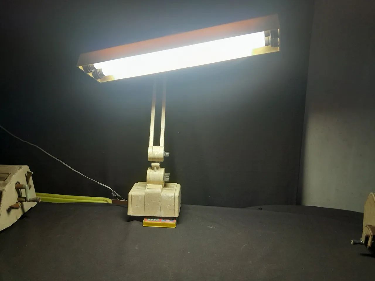 Luminária de Mesa Antiga - Foto 5