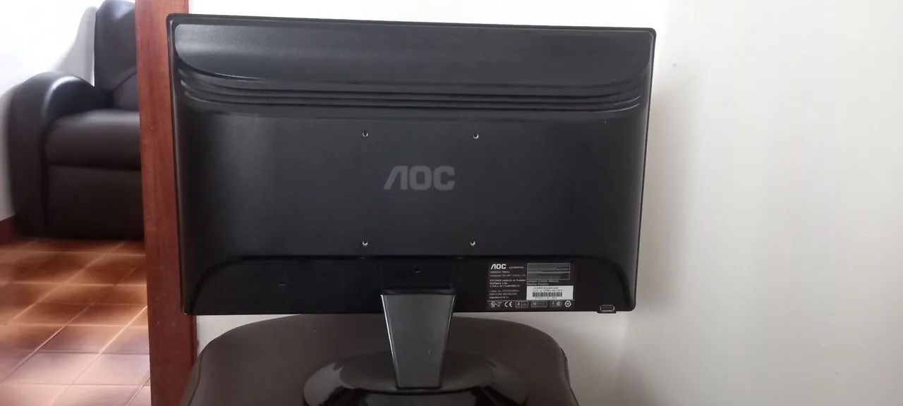 Monitor AOC 22 polegadas entrada VGA - Foto 2