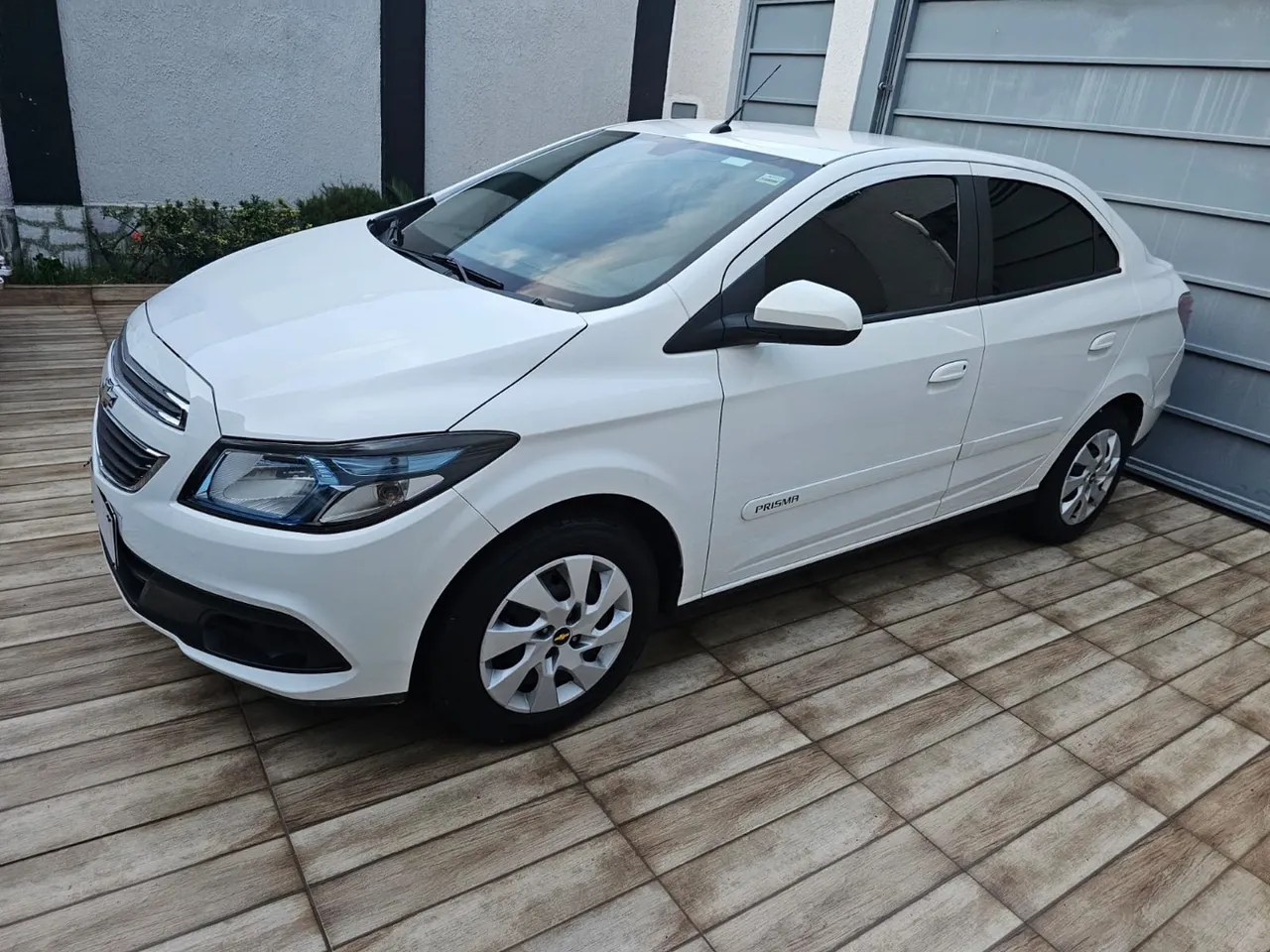 CHEVROLET PRISMA 2015 Usados e Novos