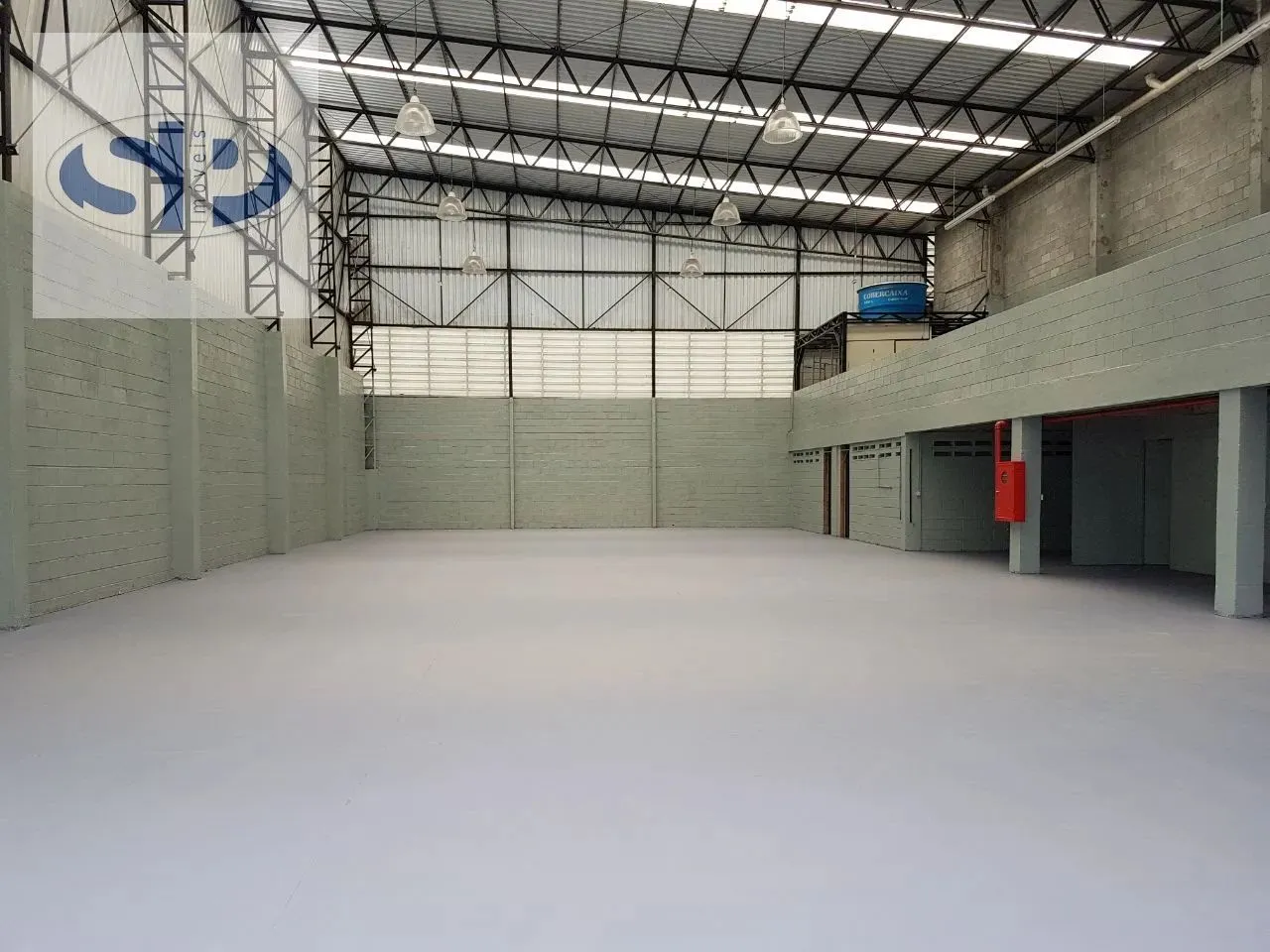 Compre ou Alugue Galpão com 1.000M² em Laranjeiras por R$ 4.000.000 venda ou R$ 25.000 loc