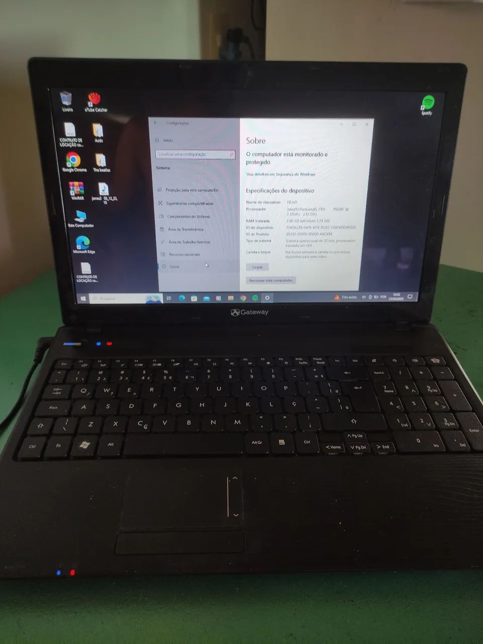 Notebook in excellent condition64317759359491121