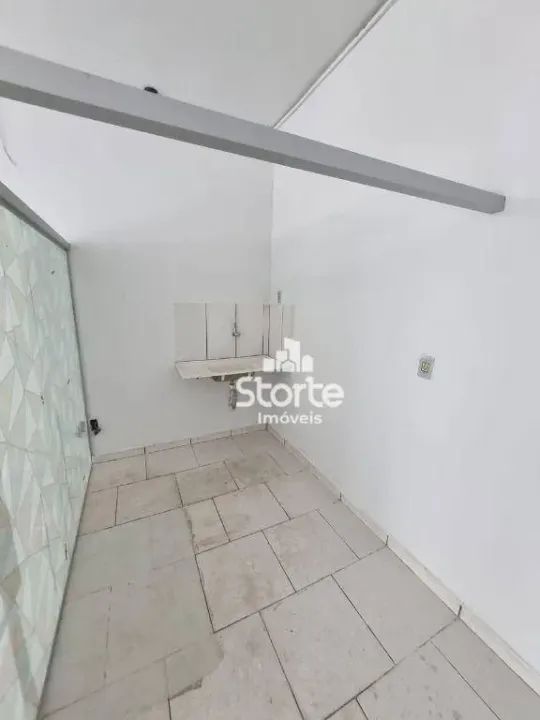 Ponto para alugar, 40 m² por R$ 2.000,00/mês - Santa Mônica - Uberlândia/MG - Foto 5