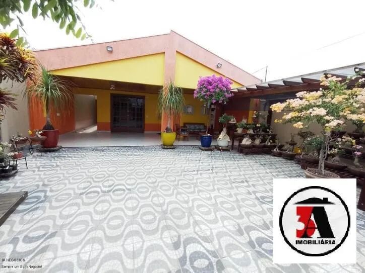 Casa 189m2 no Liberdade
