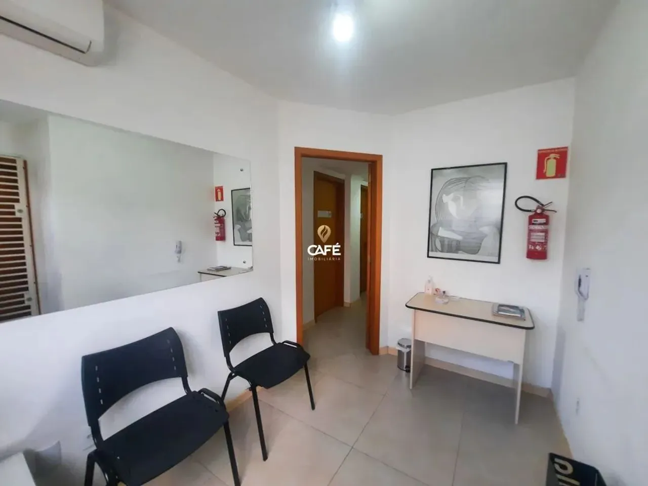 Sala 5 dormitórios à venda Centro Santa Maria/RS