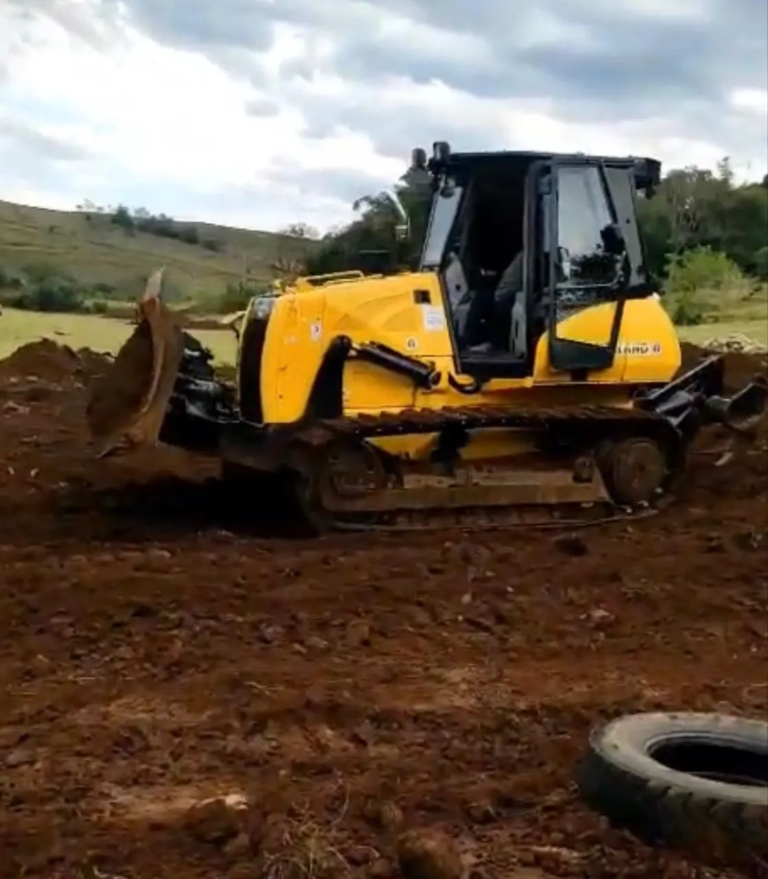 Trator de esteira new holland d140b - Foto 3