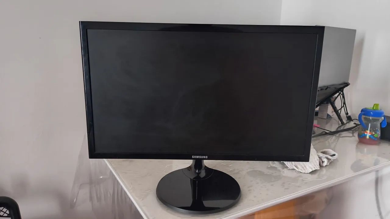 Monitor Samsung preto 21 polegadas  - Foto 2