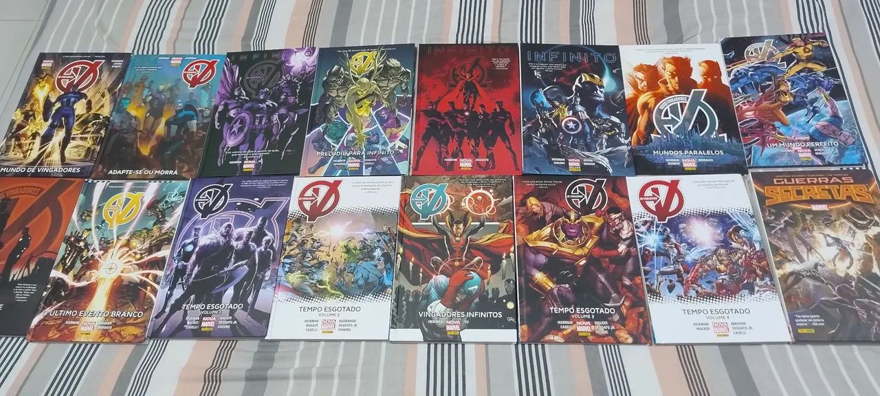 HQs Vingadores - Fase Jonathan Hickman - Marvel Deluxe - Completa - 16 edições 