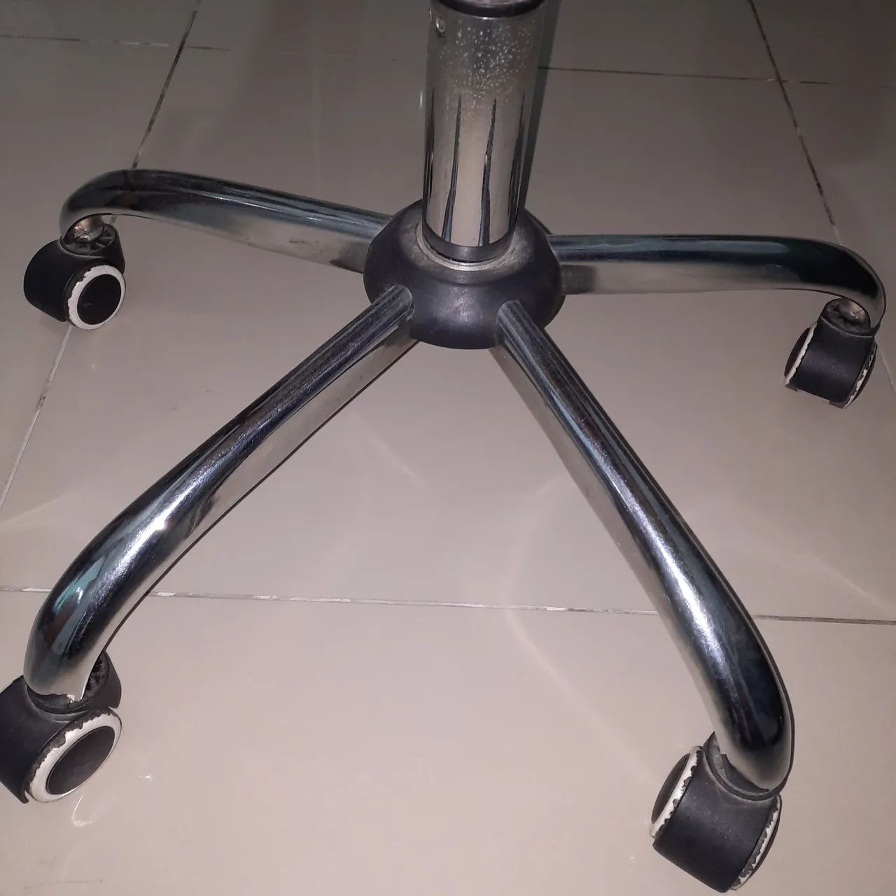 Cadeira de Escritório Ergonômica - Foto 2