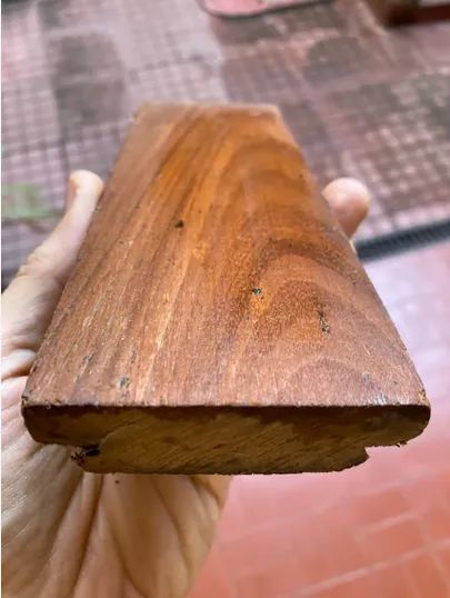 Tacos de madeira demolição