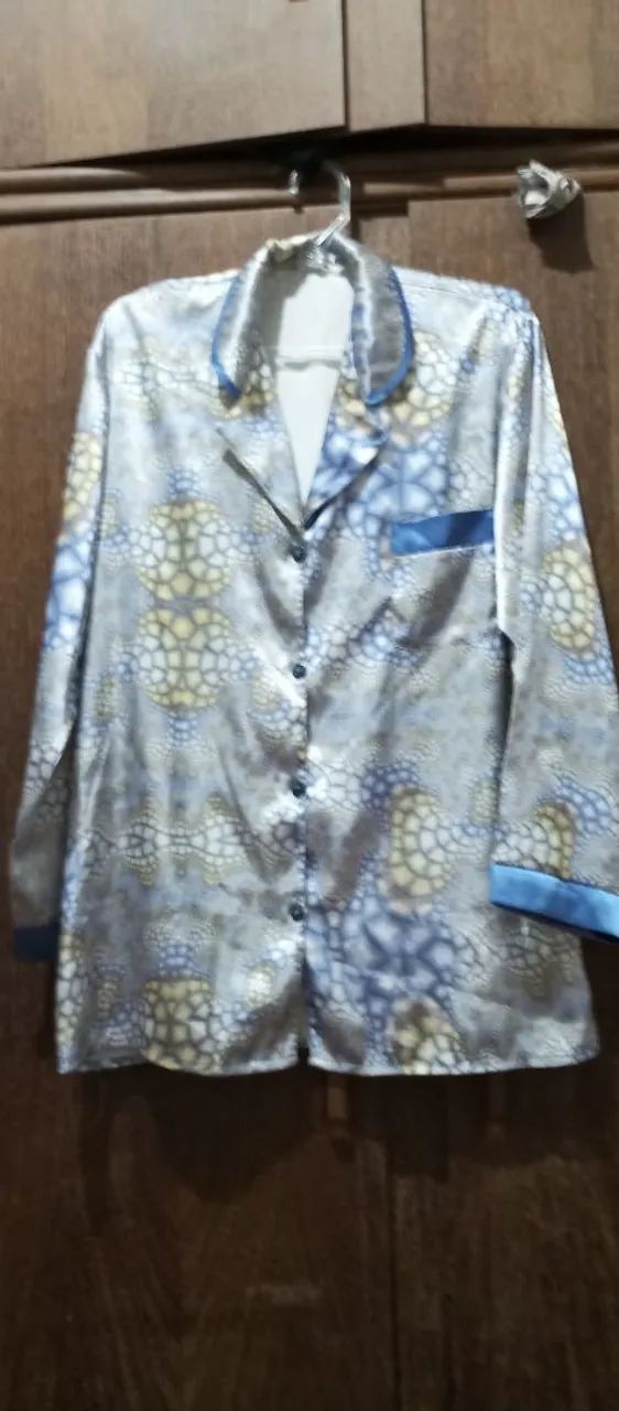 Pijama de cetim elegante e confortável - Foto 2