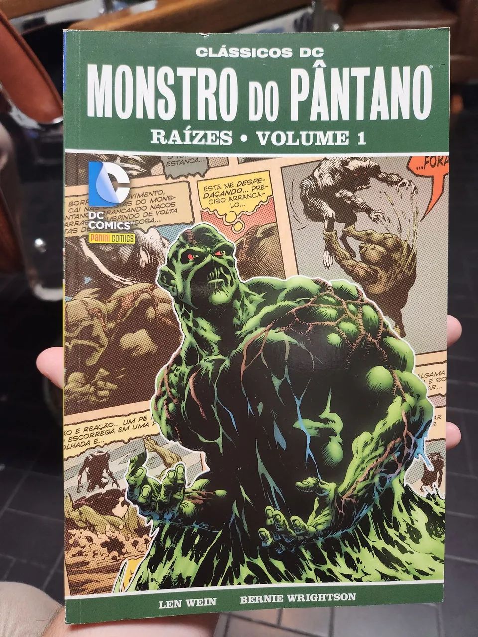 Monstro do Pântano - Raízes, volume 1 (Clássicos DC)