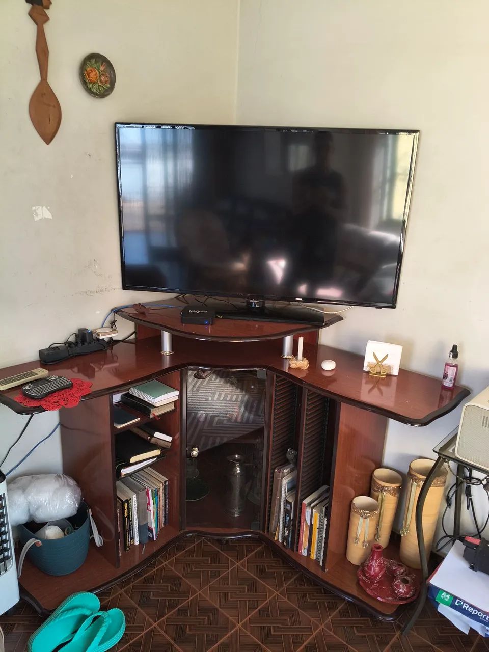 Hack móvel suporte para TV cantoneira 