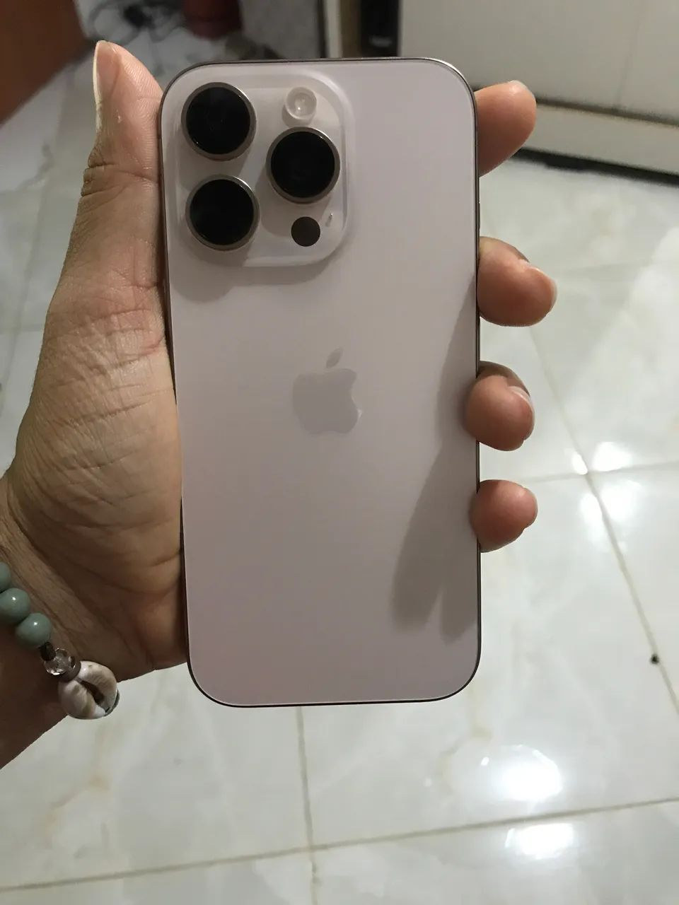 iPhone 16 pro no precinho 5000 .tem conversa no valor! - Foto 5