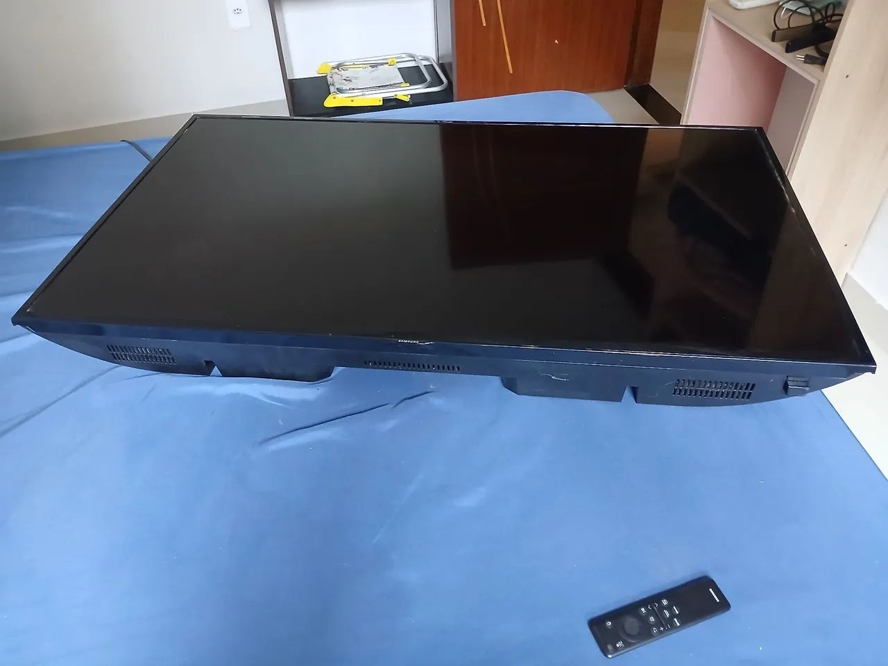 Vendo TV48plg Samsung Não e SMART 