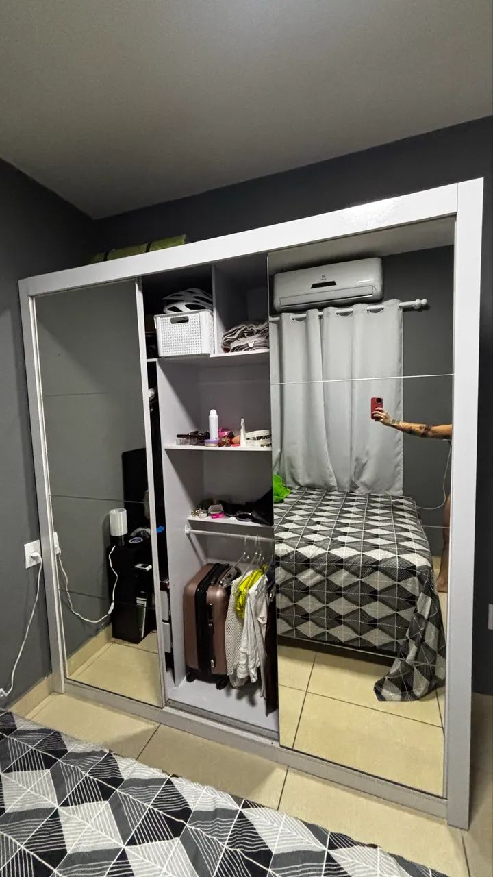 Guarda-Roupa Branco 3 Portas de Correr com Espelho  - Foto 4