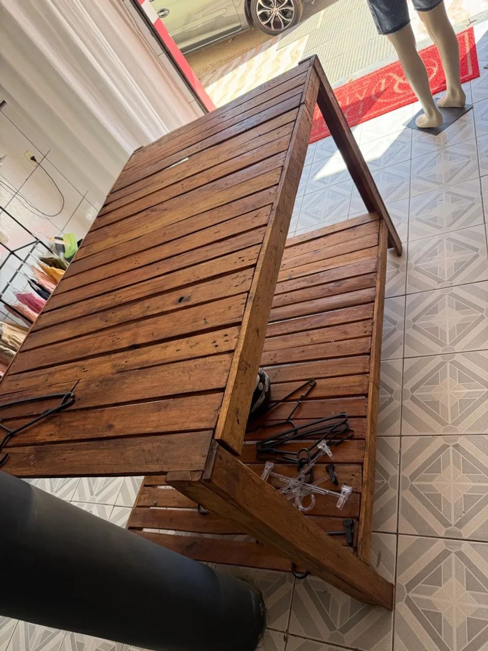 Mesa para loja de roupas  - Foto 4