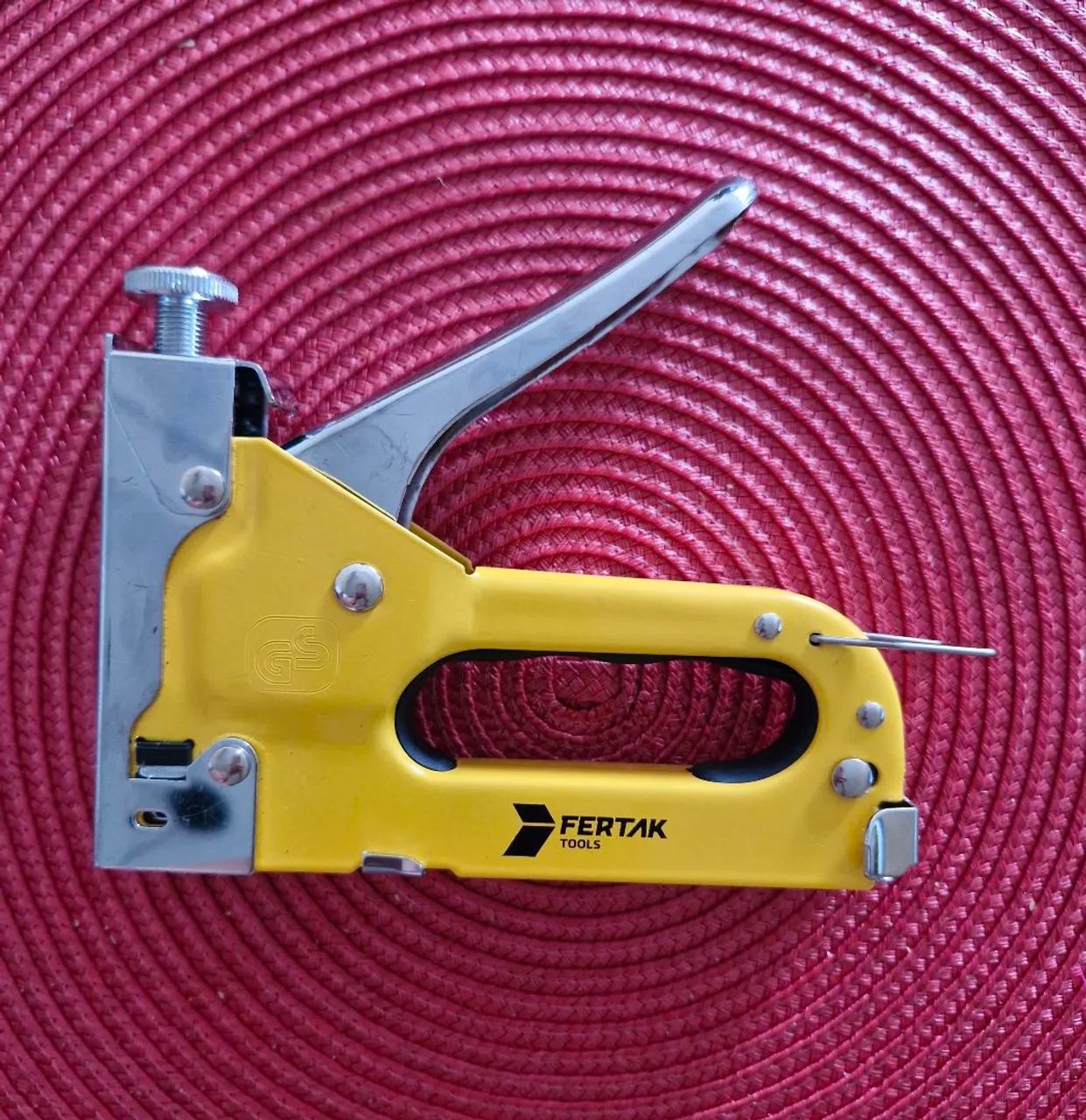 Grampeador Profissional  FERTAK Tools - Foto 6