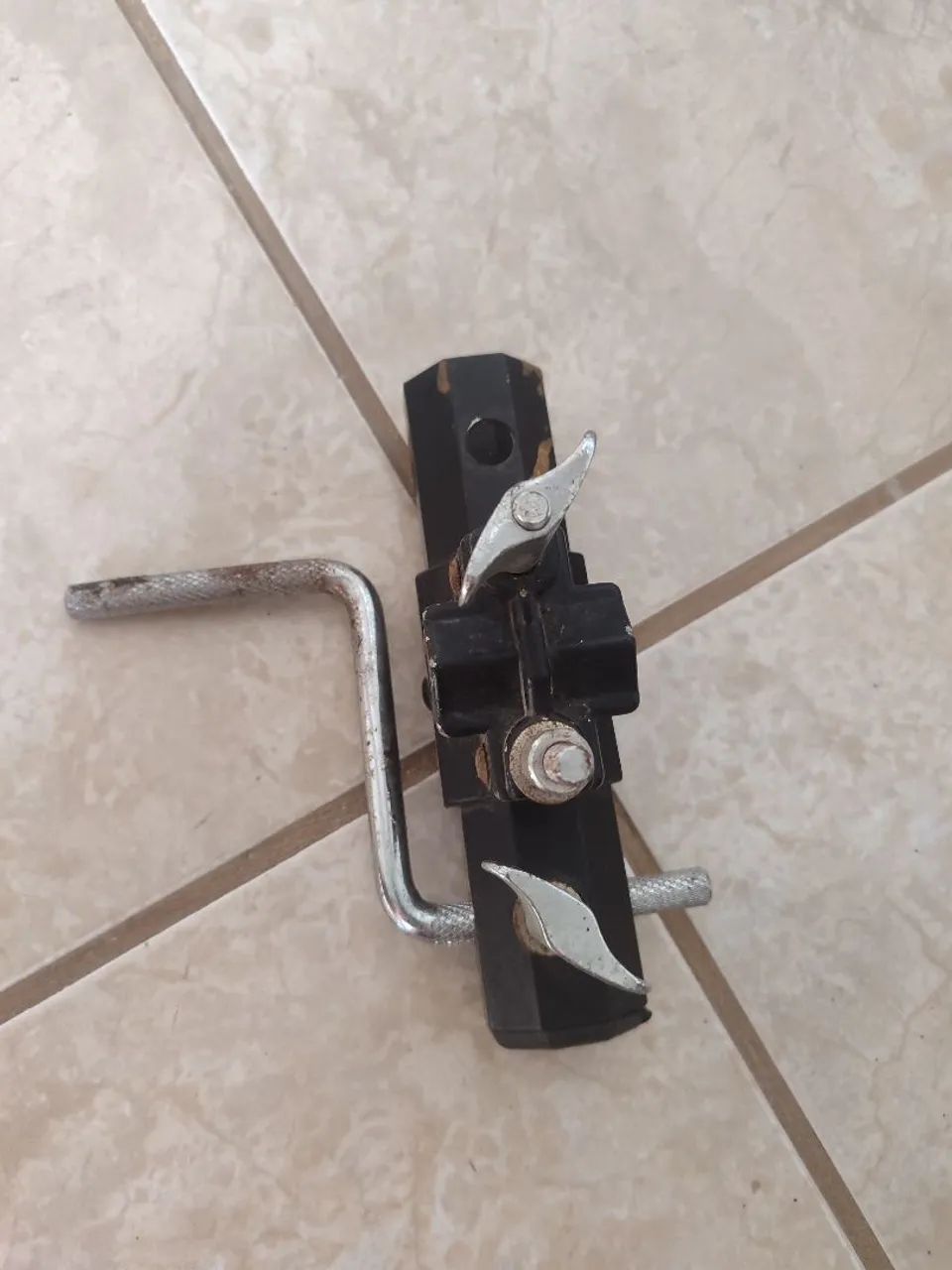 Clamp para extensor de pratos