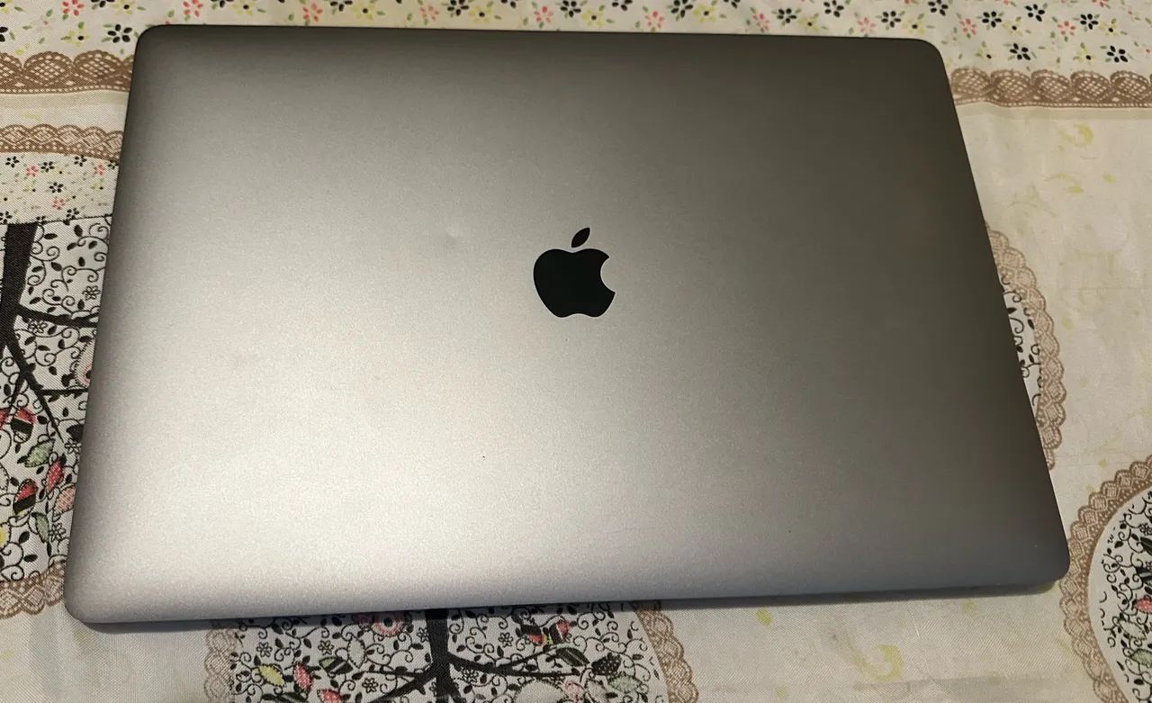 MacBook Pro 2018, intel i7, 16gb - Foto 2