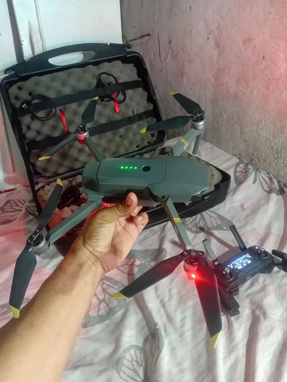 Drone dji mavic pro completo tem que trocar o cabo flat 250 com serviço  - Foto 3