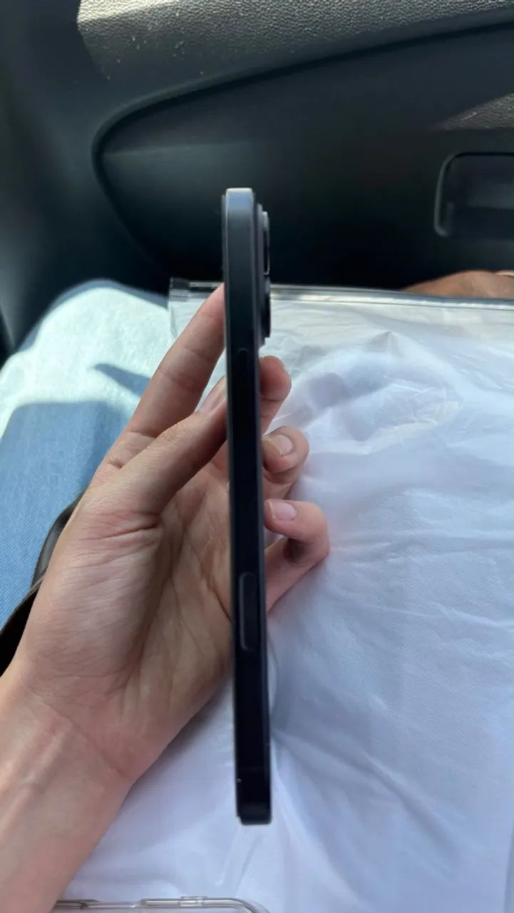 iPhone 16 Plus - Foto 3