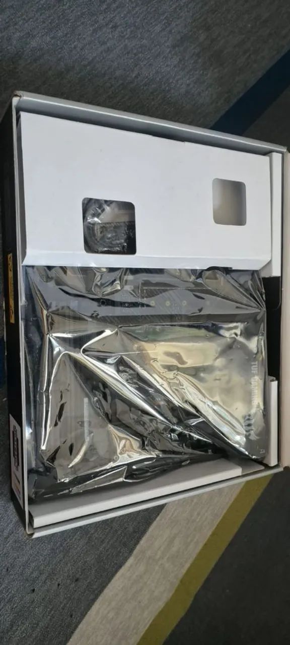 Venda placa mãe Tuf-Gaming X570-Plus/ BR - Foto 4