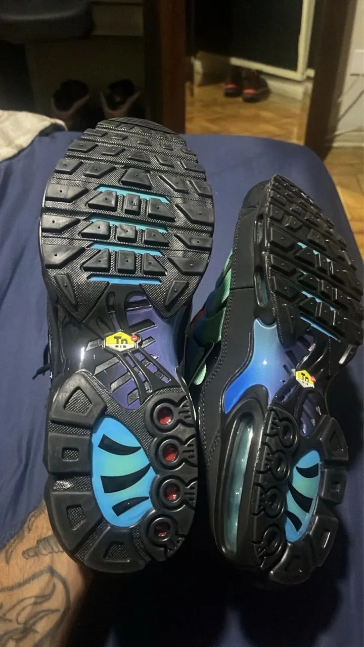 Tênis Nike Air Max TN Plus - Foto 4