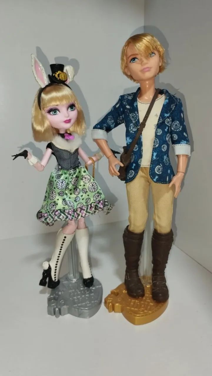 Ever After High Bunny e Alistar