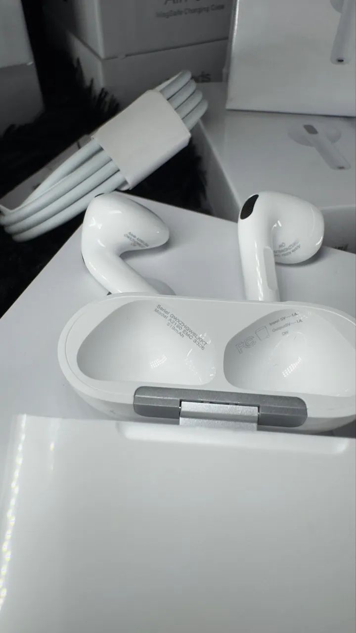 AirPods 4 Com cancelamento de ruído ANC - Celulares e Smartphones