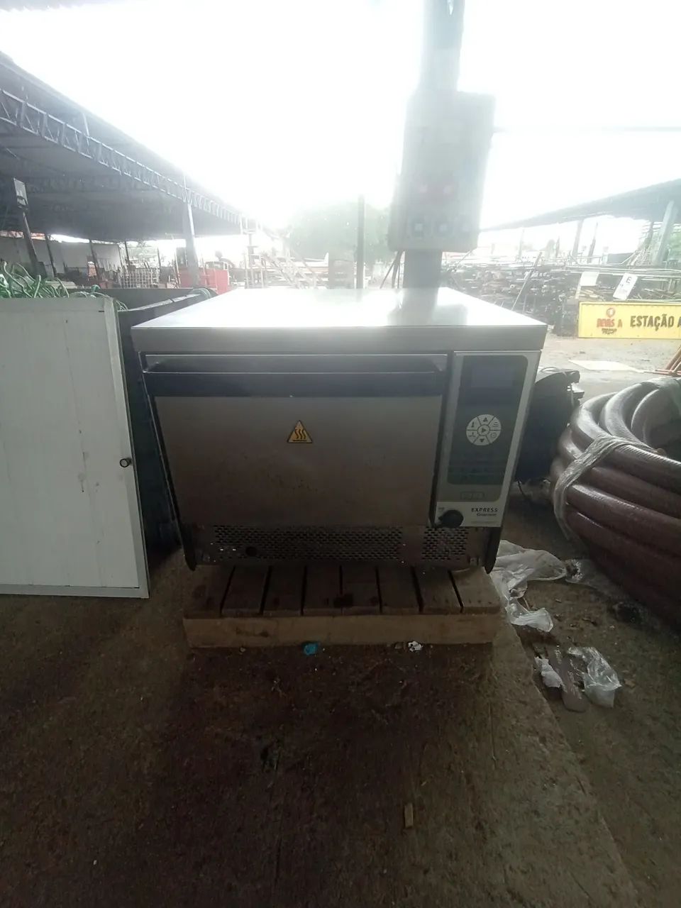 FORNO INDUSTRIAL 