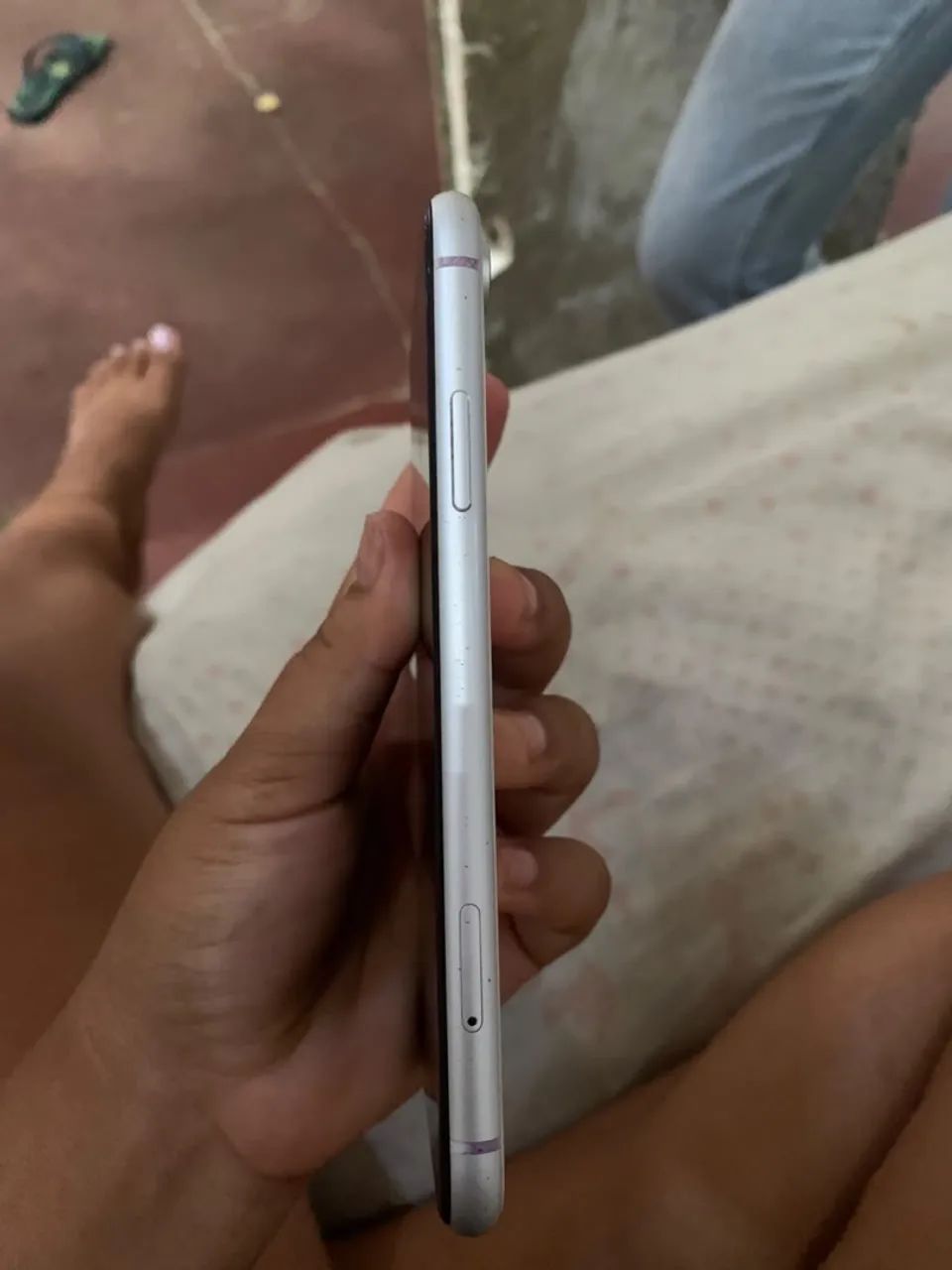 vendo iphone xr semi novo - Foto 2
