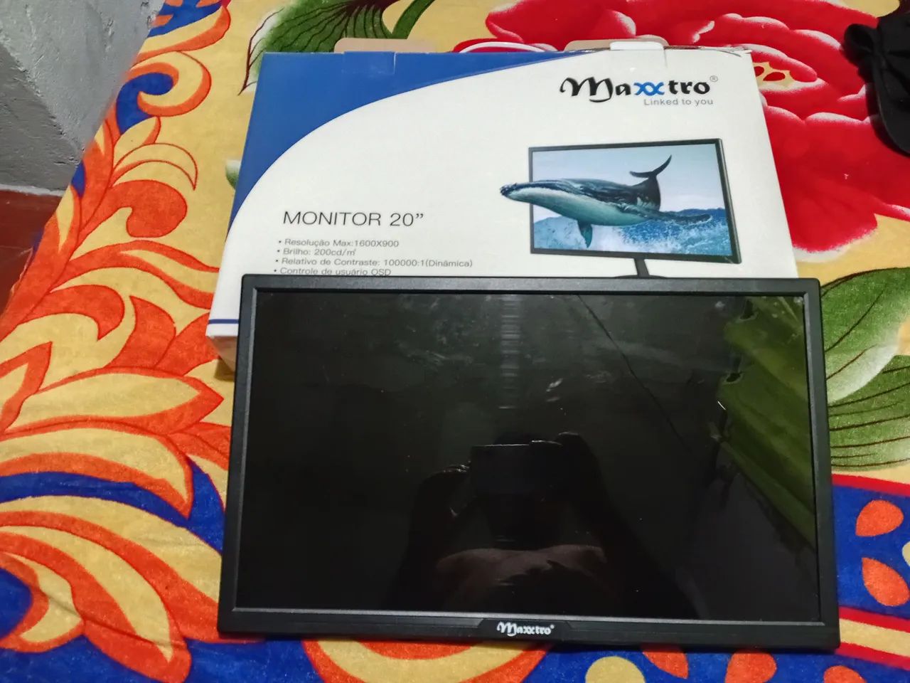 Monitor 20 Maxxtro LED com Entradas HDMI e VGA Imagem Nítida e Conexão Versátil