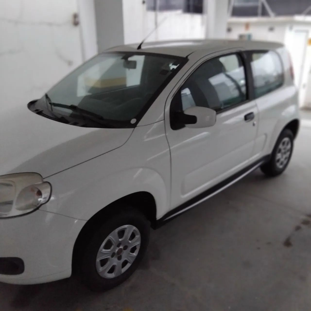 Fiat Uno Vivace 1.0 EVO Fire Flex 8V 3P 2012