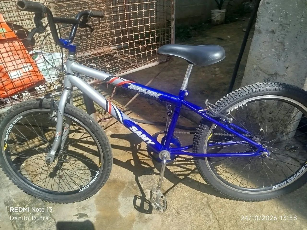 Vende-se bicicleta 