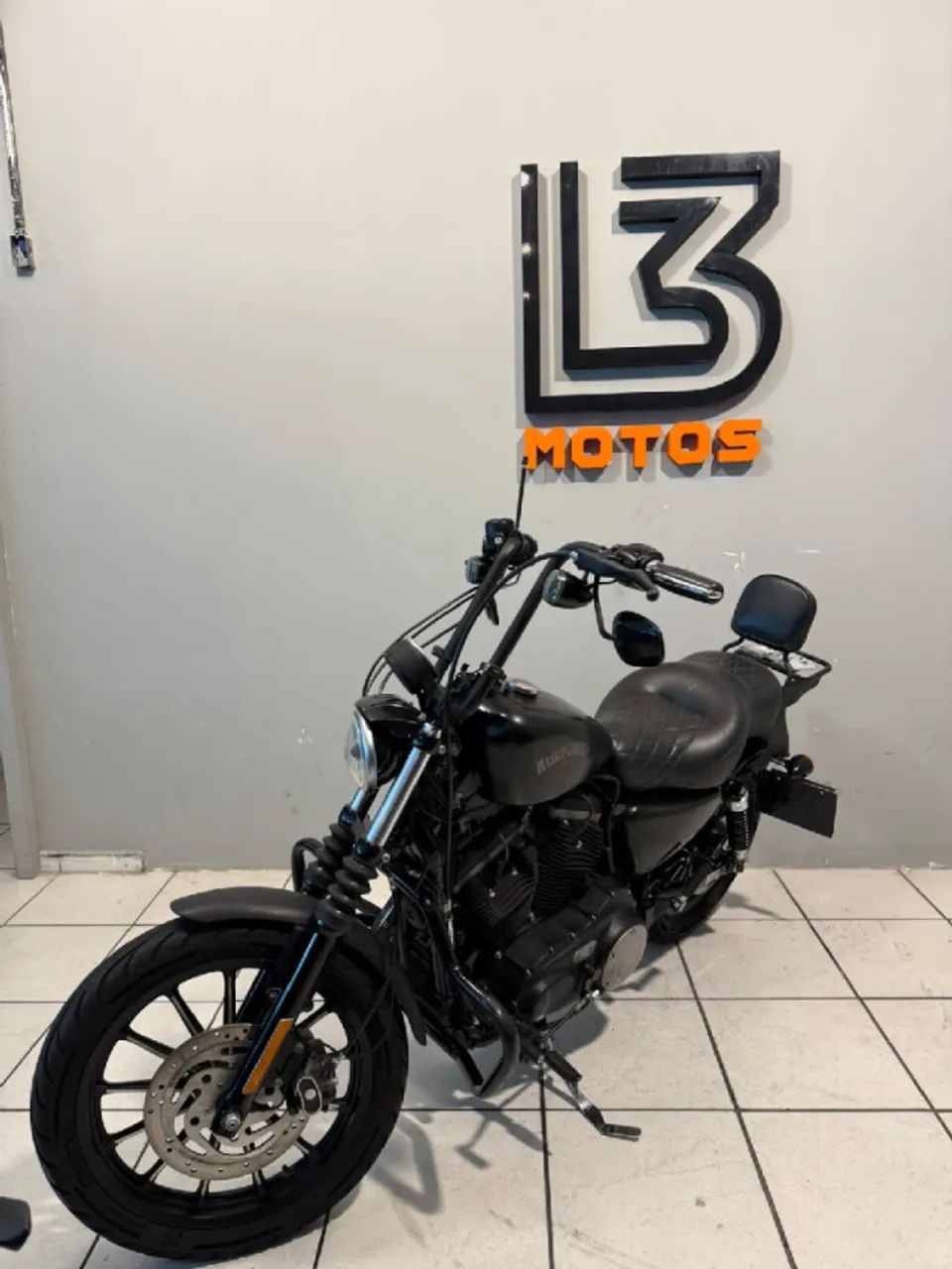 HARLEY-DAVIDSON XL 883N IRON. - Foto 2